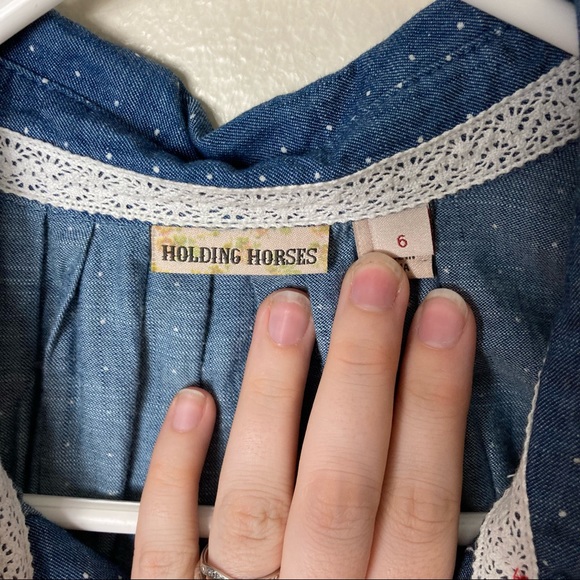 Anthropologie holding horses chambray cold shoulder tie sleeve top 6 - Picture 6 of 8